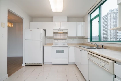 Primary Bedroom Photo of 607 5899 Wilson Avenue, Burnaby, BC