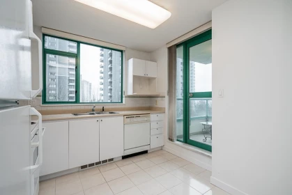Walk-In Closet Photo of 607 5899 Wilson Avenue, Burnaby, BC