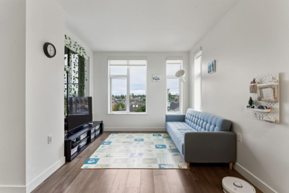 Kitchen Photo of 403 5733 Alberta Street, Vancouver, BC