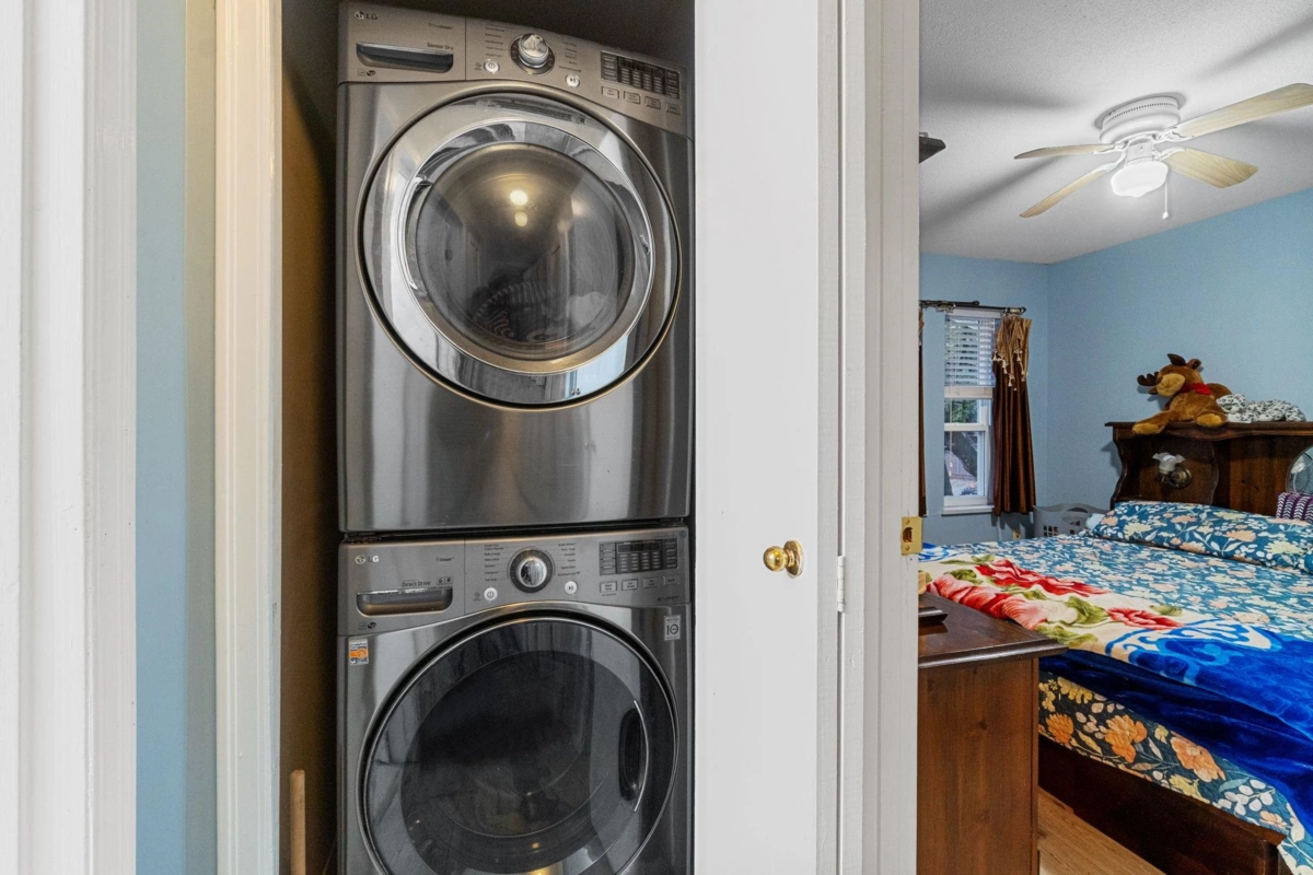 Bedroom 3 Photo of 12 32310 Mouat Drive, Abbotsford, BC