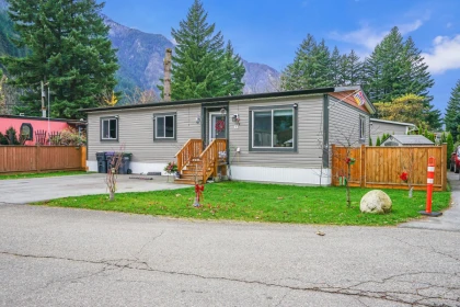 5 63071 Flood Hope Road, Hope, BC, Hope — Manufactured Home for sale