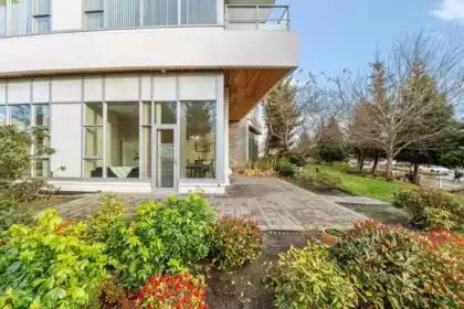107 6688 Arcola Street, Burnaby, BC, Burnaby — Apartment/Condo for sale