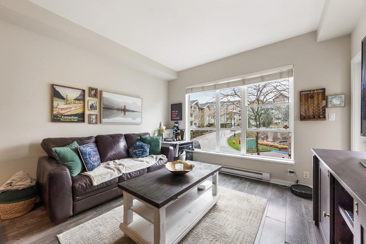 Pantry Photo of 206 6430 194 Street, Surrey, BC