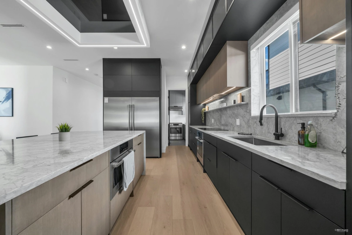 Powder Room Photo of 11344 River Road, Surrey, BC