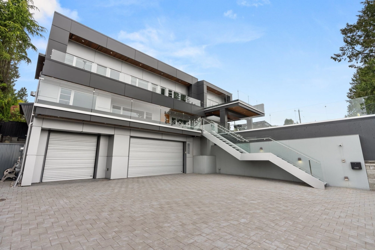 Aerial View of 1265 Queens Avenue, West Vancouver, BC