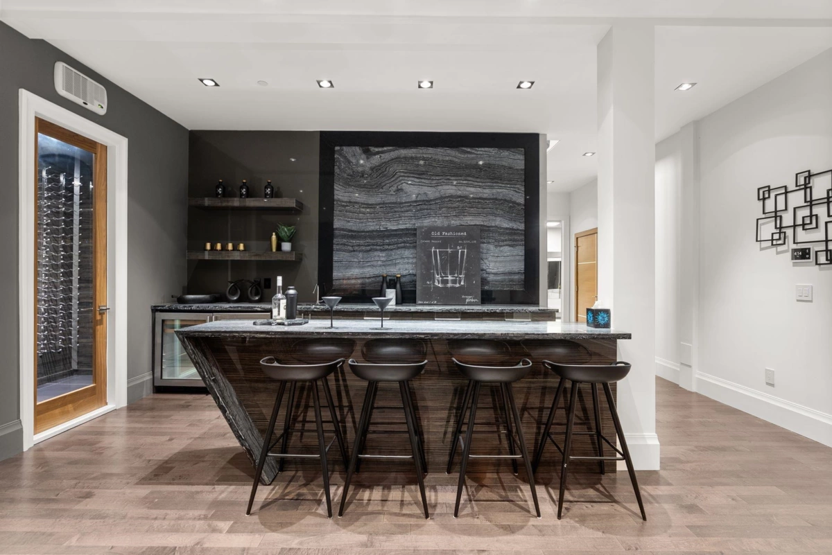 Mudroom Photo of 1265 Queens Avenue, West Vancouver, BC