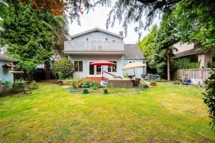 Garden / Landscaping Photo of 6138 Granville Street, Vancouver, BC
