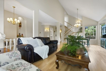 15355 Sequoia Drive, Surrey, BC, Surrey — Single Family Residence for sale