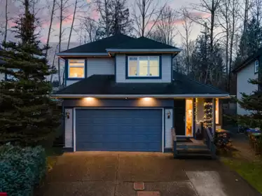 7450 147 Street, Surrey, BC, East Newton — 5 bed single family residence for sale