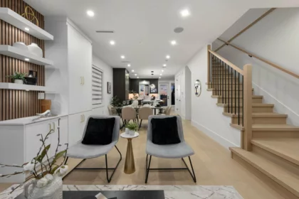 Breakfast Nook Photo of 2 7361 Fraser Street, Vancouver, BC