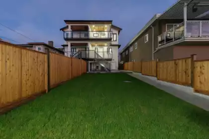 2 7361 Fraser Street, Vancouver, BC, Vancouver — Half Duplex for sale