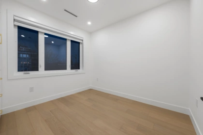 Loft / Bonus Room Photo of 2 7361 Fraser Street, Vancouver, BC