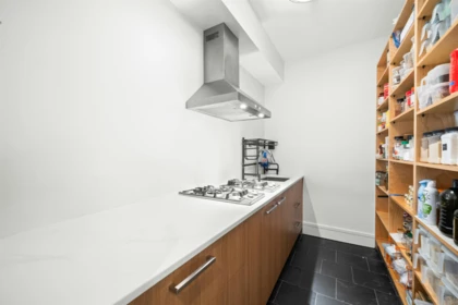 Basement Recreation Room Photo of 510 Eastcot Road, West Vancouver, BC