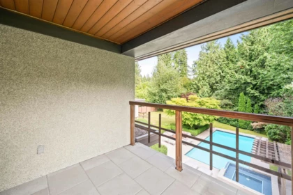 Garage Interior Photo of 510 Eastcot Road, West Vancouver, BC