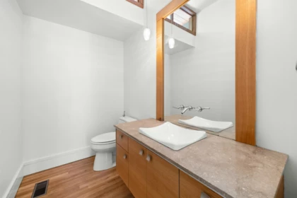 Guest Bathroom Photo of 510 Eastcot Road, West Vancouver, BC