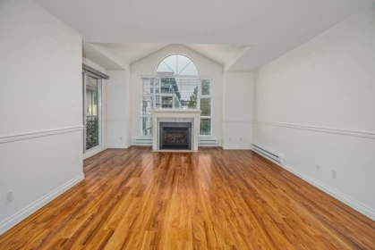 Breakfast Nook Photo of 412 2963 Nelson Place, Abbotsford, BC