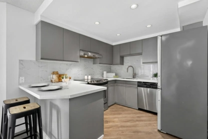 Breakfast Nook Photo of 603 1625 Hornby Street, Vancouver, BC