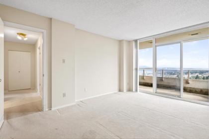 Entry Foyer Photo of 1607 6055 Nelson Avenue, Burnaby, BC