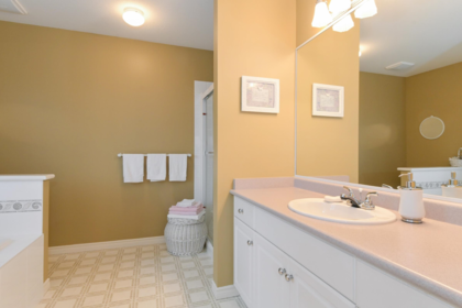 Bedroom 3 Photo of 2 11358 Cottonwood Drive, Maple Ridge, BC