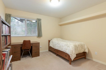 Bedroom 4 Photo of 2 11358 Cottonwood Drive, Maple Ridge, BC