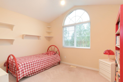 Guest Bathroom Photo of 2 11358 Cottonwood Drive, Maple Ridge, BC