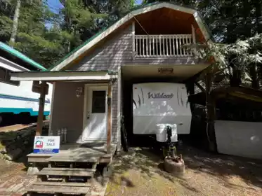 Front exterior of H44 Strawberry Lane, Sunshine Valley, BC