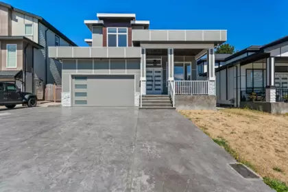 17223 59 Avenue, Surrey, BC, Surrey — Single Family Residence for sale