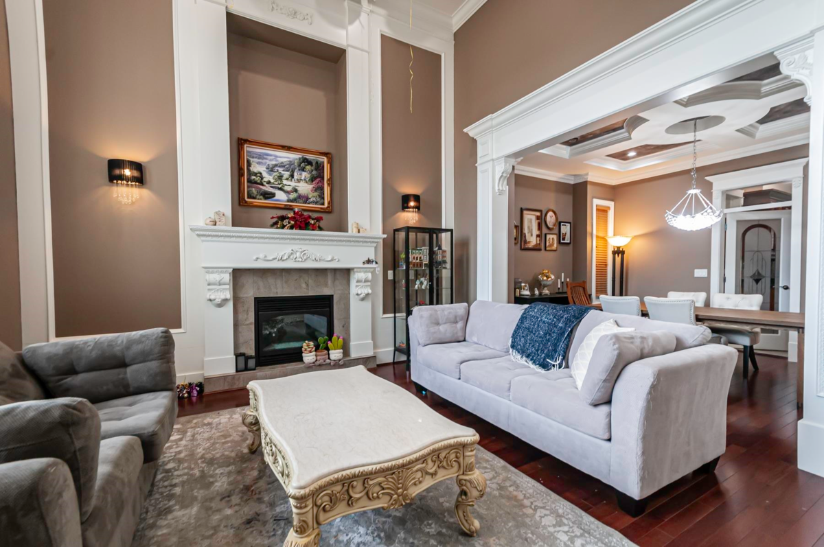 Living Room Photo of 8151 Claybrook Road, Richmond, BC