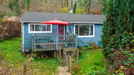 2133 Hope Street, Port Moody, BC, Port Moody — Single Family Residence for sale