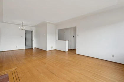 Basement Recreation Room Photo of 133 W 63rd Avenue, Vancouver, BC