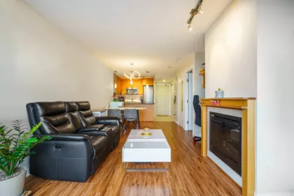 Kitchen Island Photo of 1802 7325 Arcola Street, Burnaby, BC