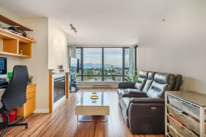1802 7325 Arcola Street, Burnaby, BC