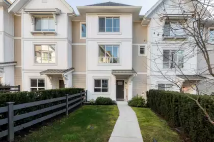 118 8335 Nelson Street, Mission, BC, Mission-West — 3 bed townhouse for sale