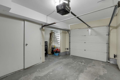 Hot Tub / Spa Photo of 2 12730 66 Avenue, Surrey, BC