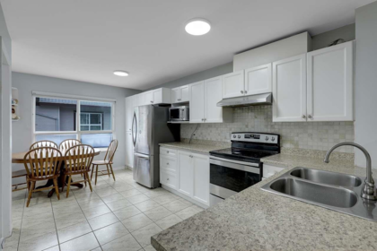 Office / Den Photo of 2 12730 66 Avenue, Surrey, BC