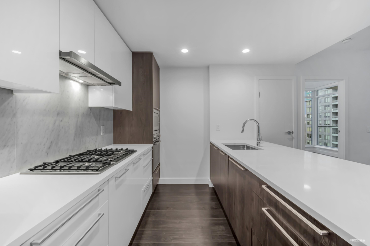 Kitchen Photo of 2106 6398 Silver Avenue, Burnaby, BC
