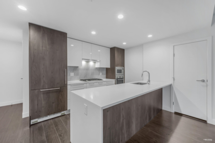 2106 6398 Silver Avenue, Burnaby, BC