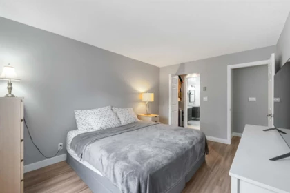Bedroom 4 Photo of 205 1473 Blackwood Street, White Rock, BC