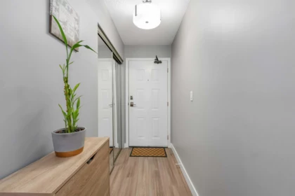 Mudroom Photo of 205 1473 Blackwood Street, White Rock, BC