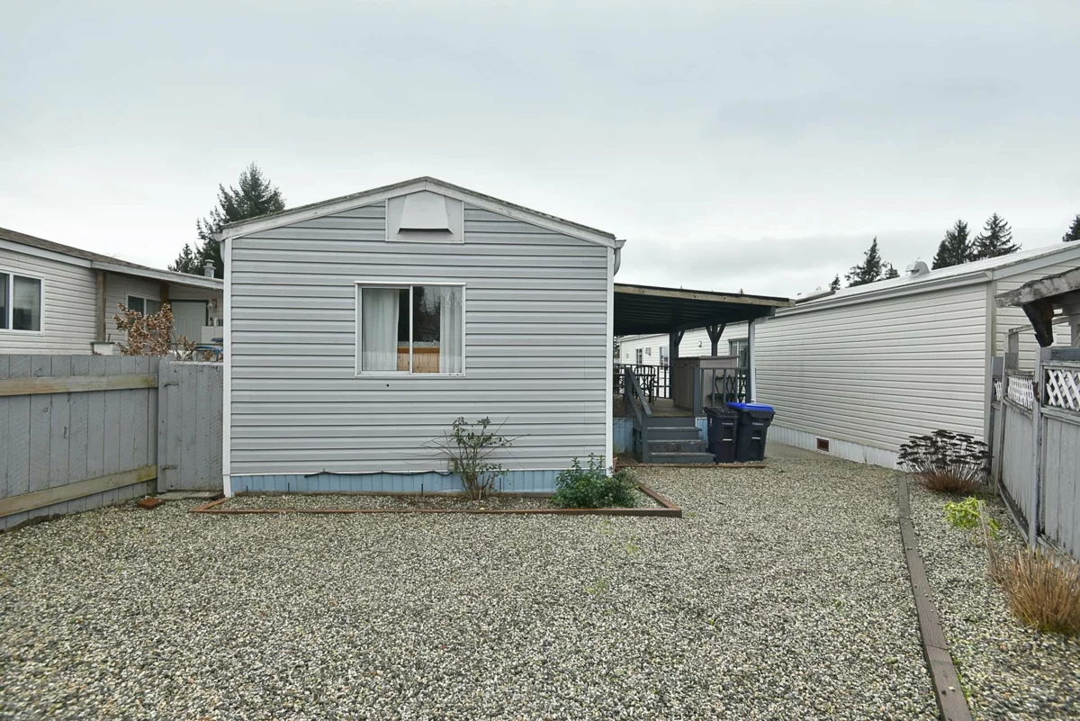 Basement Recreation Room Photo of 12 5575 Mason Road, Sechelt, BC