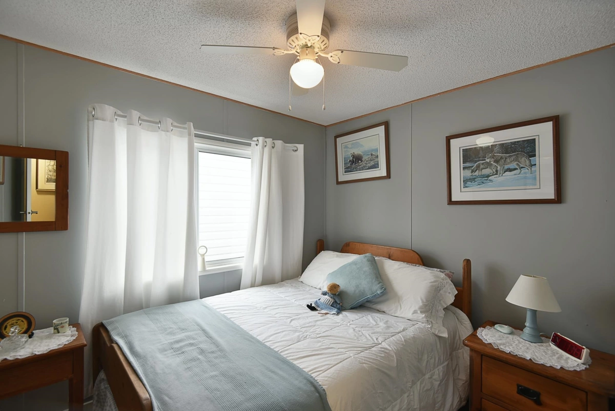 Kitchen Photo of 12 5575 Mason Road, Sechelt, BC