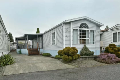 12 5575 Mason Road, Sechelt, BC, Sechelt District — 2 bed manufactured home for sale