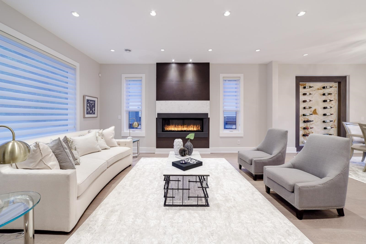 Dining Area Photo of 517 Granada Crescent, North Vancouver, BC