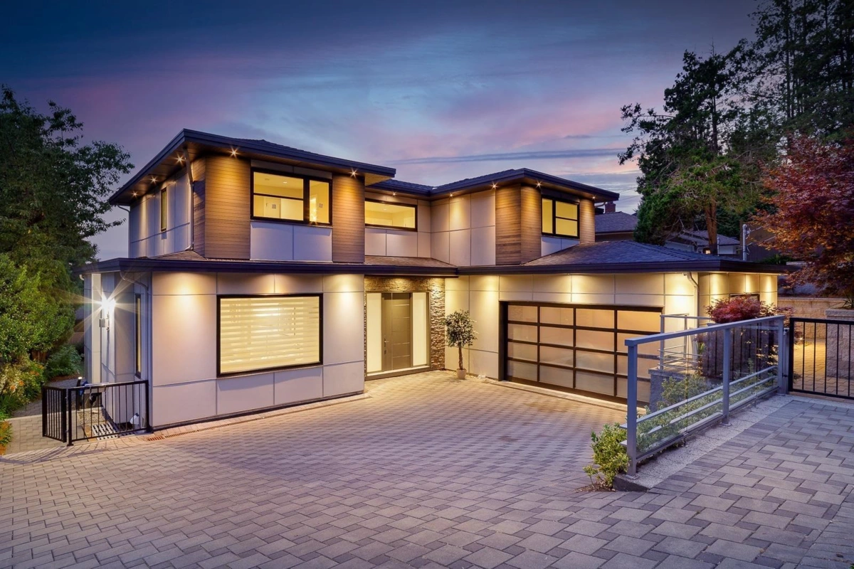 Exterior Rear Photo of 517 Granada Crescent, North Vancouver, BC