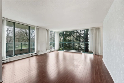 305 8811 Lansdowne Road, Richmond, BC, Richmond — Apartment/Condo for sale