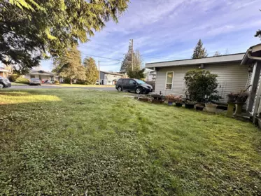 22670 Brown Avenue, Maple Ridge, BC, Maple Ridge — Single Family Residence for sale