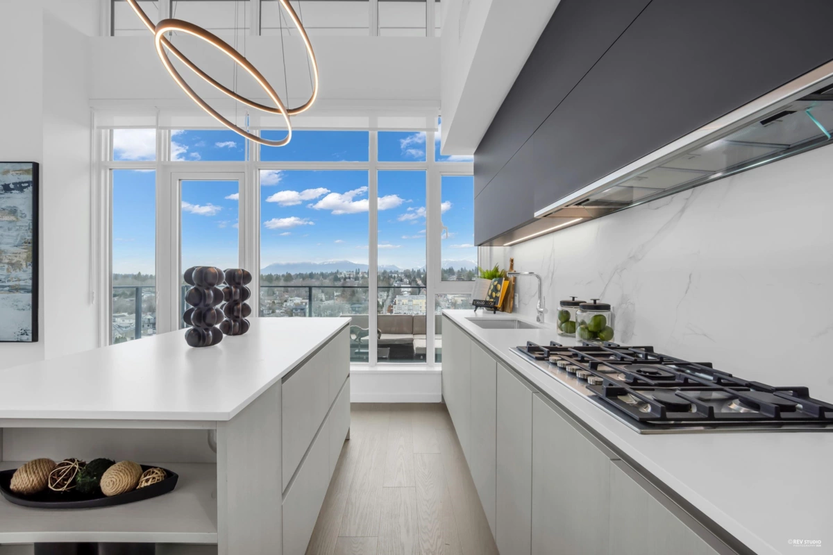Breakfast Nook Photo of 1001 8415 Granville Street, Vancouver, BC
