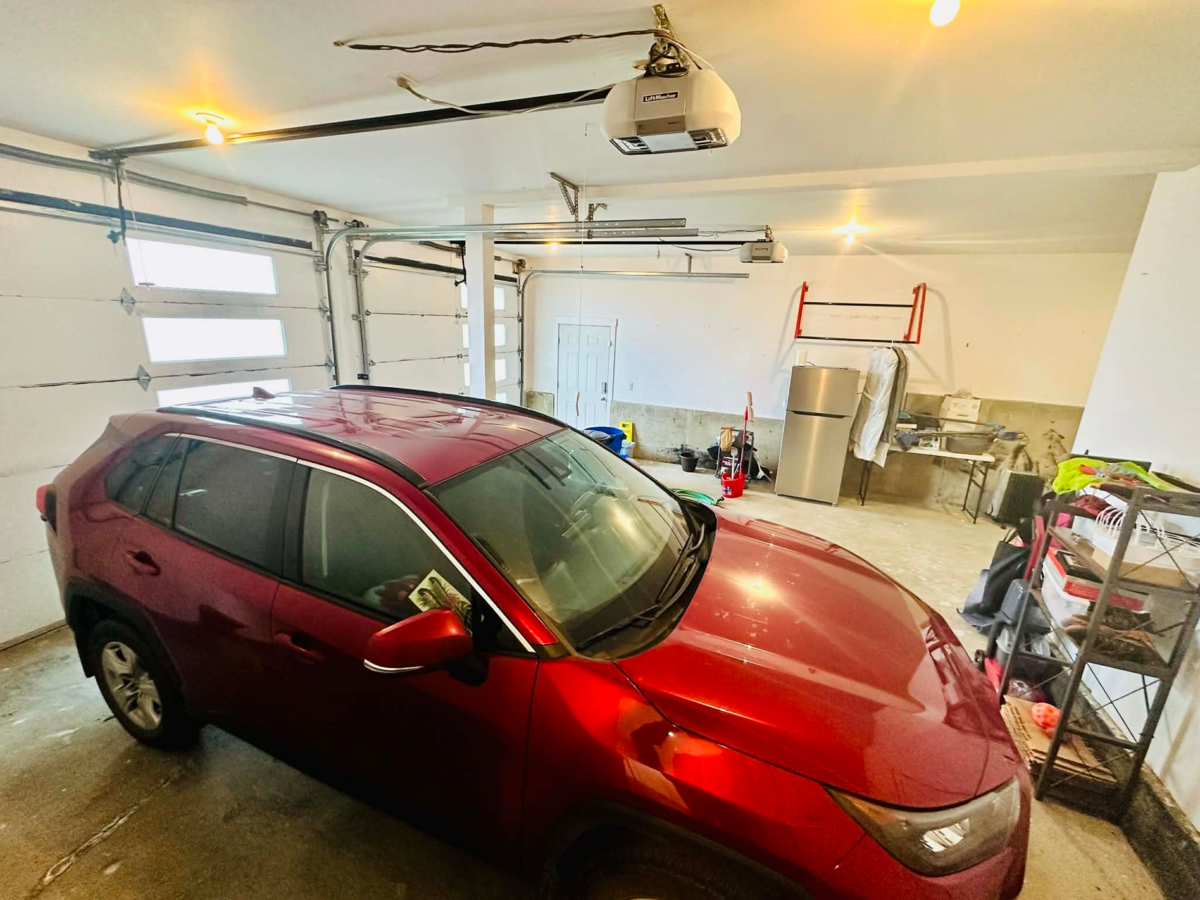 Garage Interior Photo of 51338 Rowanna Crescent, Chilliwack, BC
