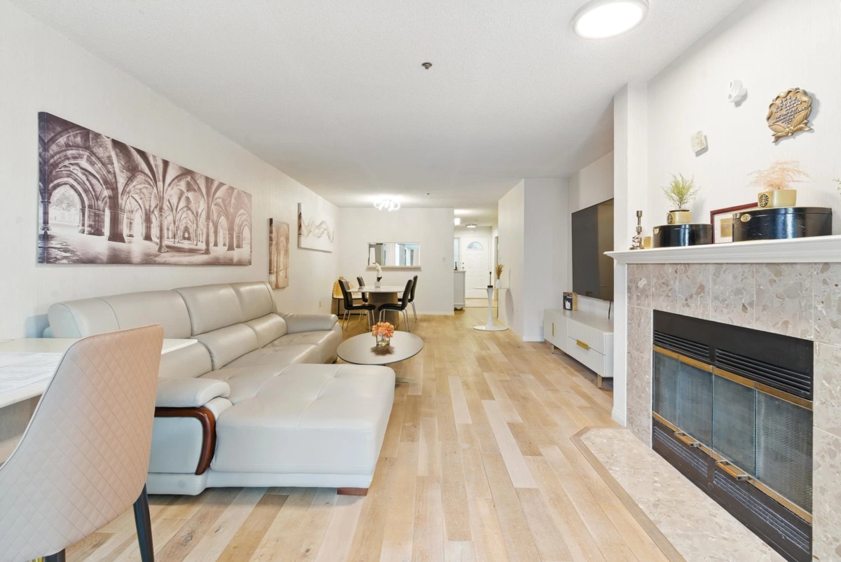 Dining Area Photo of 119 7251 Minoru Boulevard, Richmond, BC