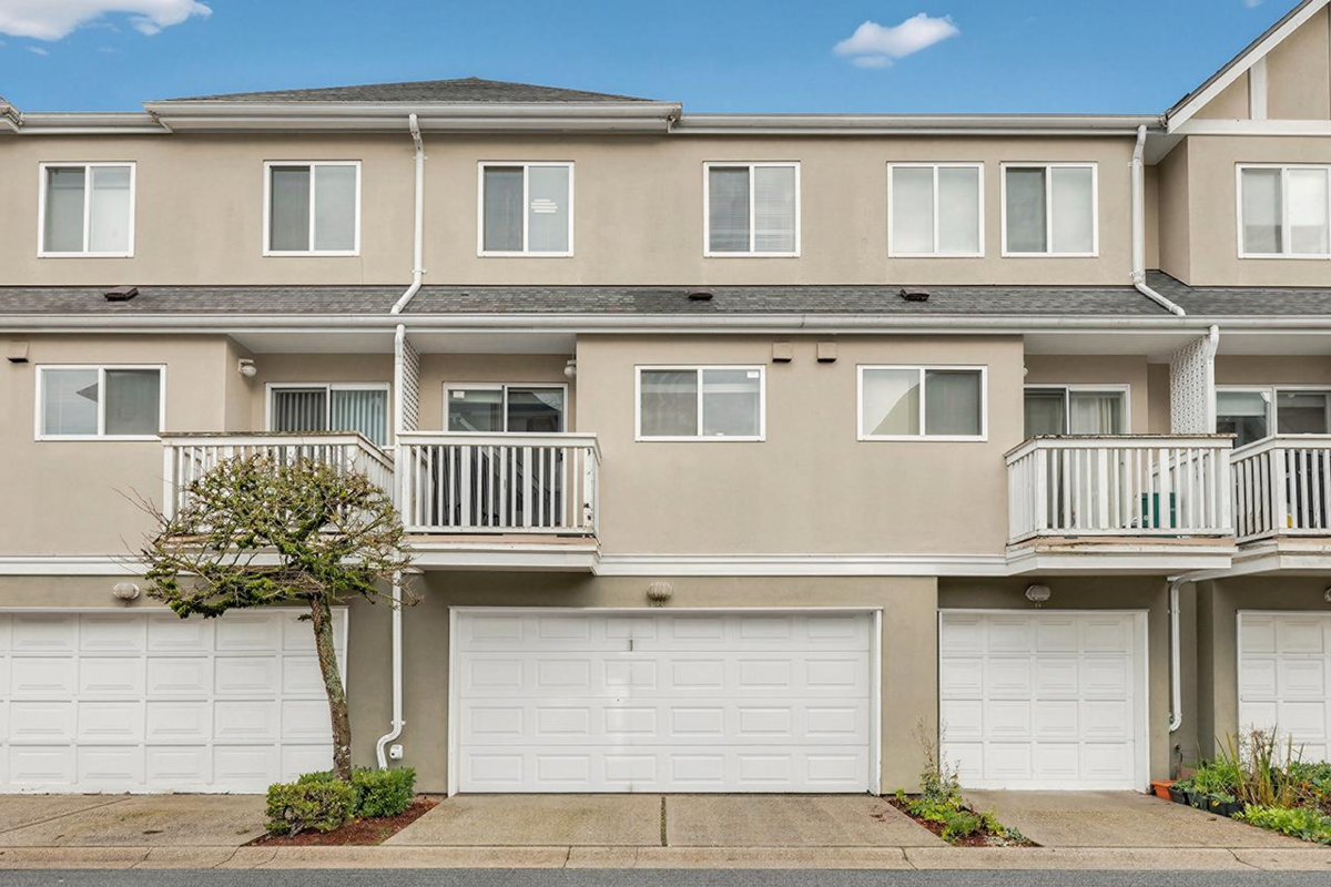 Family Room Photo of 14 7831 Garden City Road, Richmond, BC